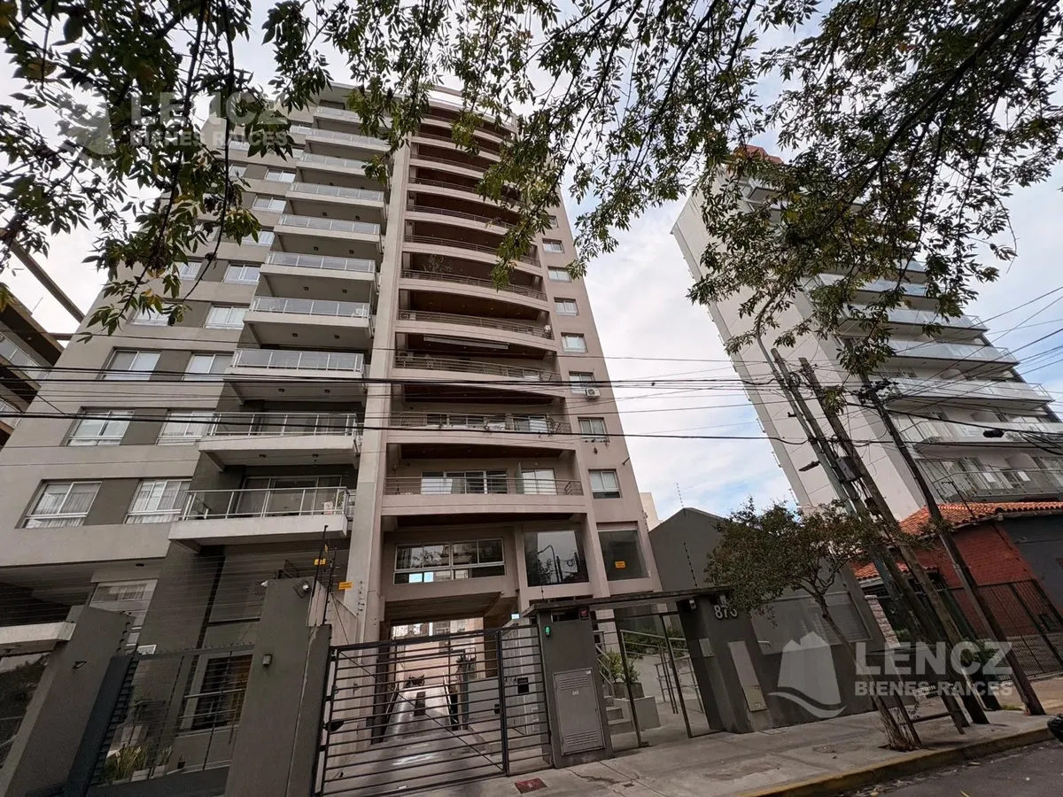 Apartamento de dois ambientes com vaga de garagem em Quilmes