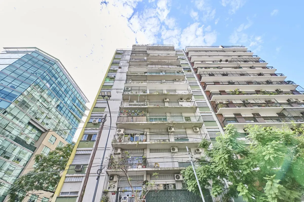 Apartamento de três ambientes em Colegiales