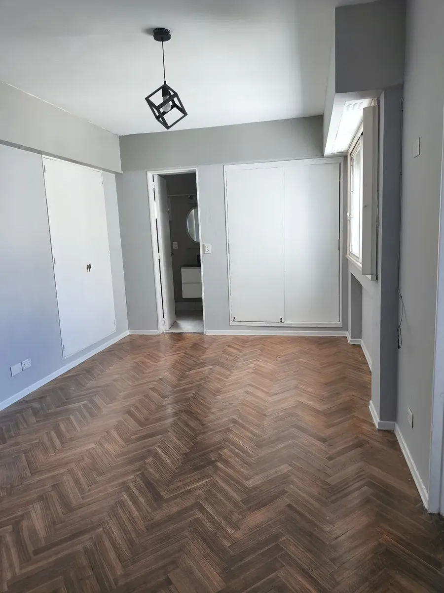 Квартира-студия под профессиональное использование в Avellaneda