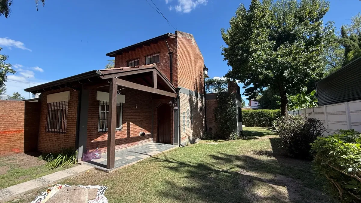 Casa com 1 quarto para alugar em Ituzaingó