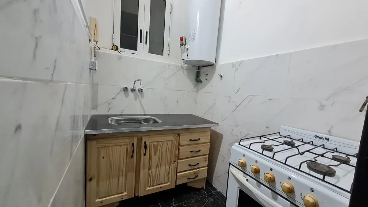 Three-room apartment with patio and laundry in San Nicolás