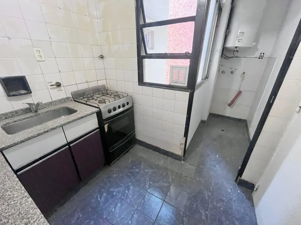 Two-room apartment with balcony in Belgrano