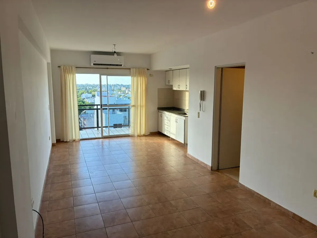 Departamento de 1 ambiente dividido en Villa Urquiza