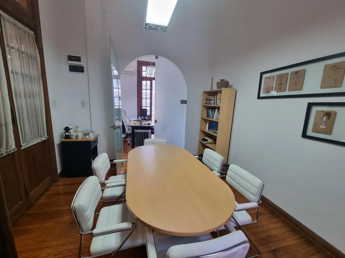 Three-bedroom apartment in Boedo
