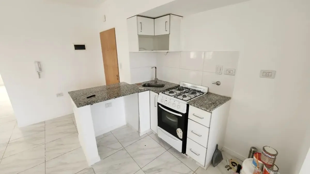 Квартира с двумя комнатами в Caseros, Tres de Febrero