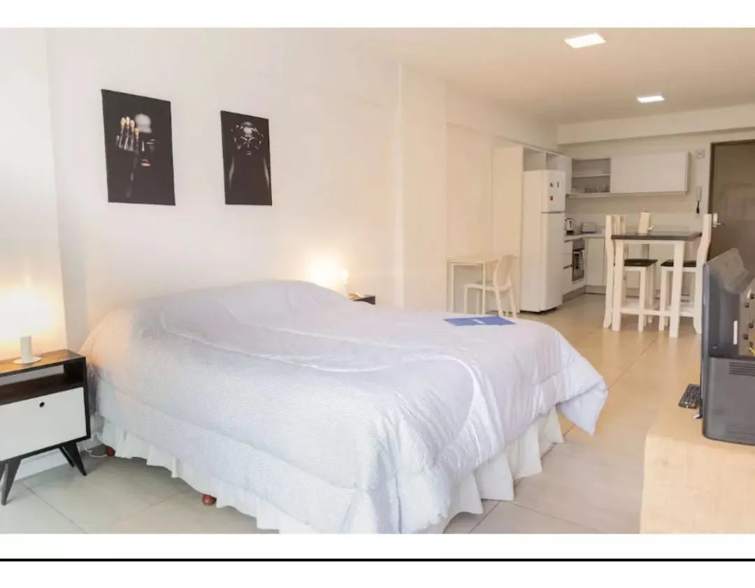 Monoambiente en alquiler en Villa Urquiza con pileta y SUM