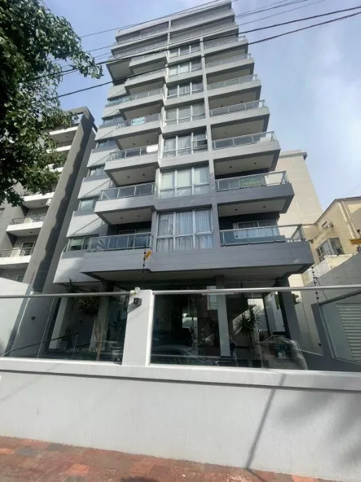 Квартира с 1 спальней и парковочным местом в Quilmes Centro