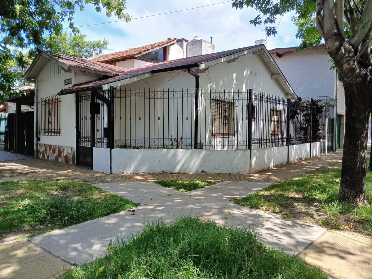Two-bedroom apartment in Vicente López