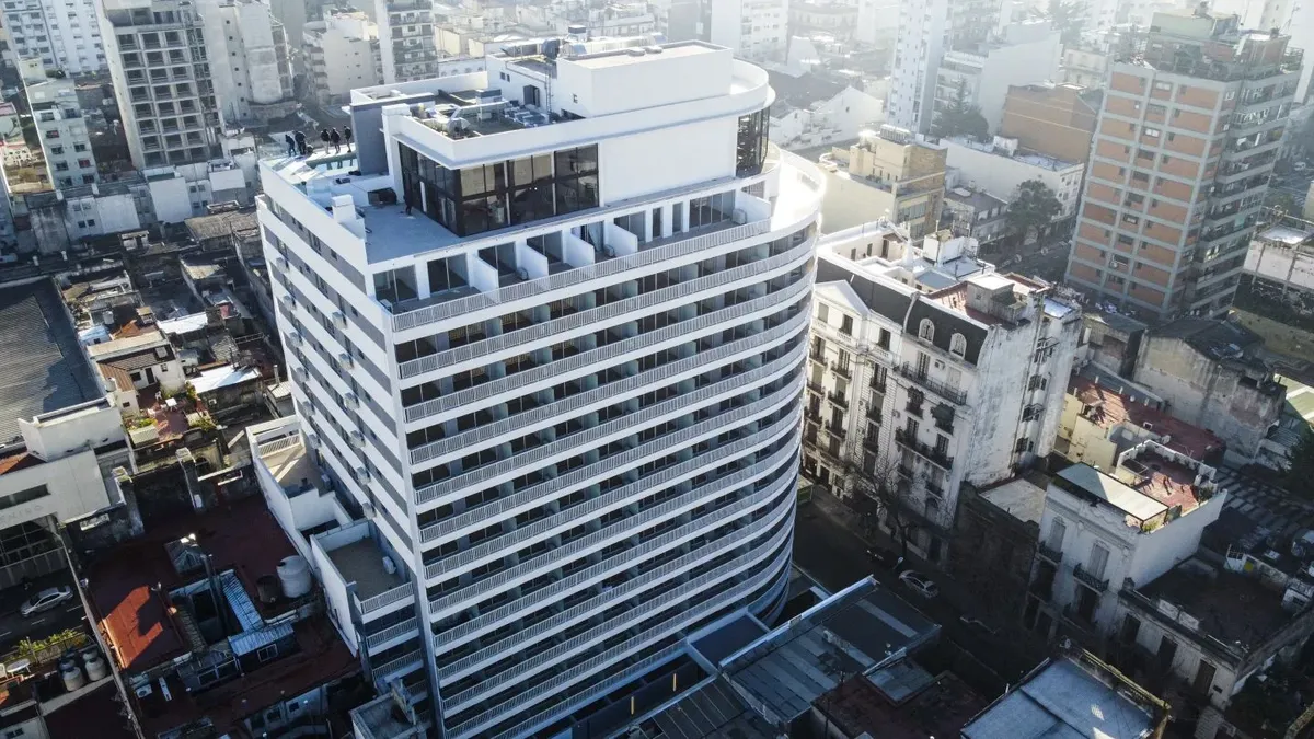 Departamento de 2 ambientes a estrenar con balcón en Monserrat