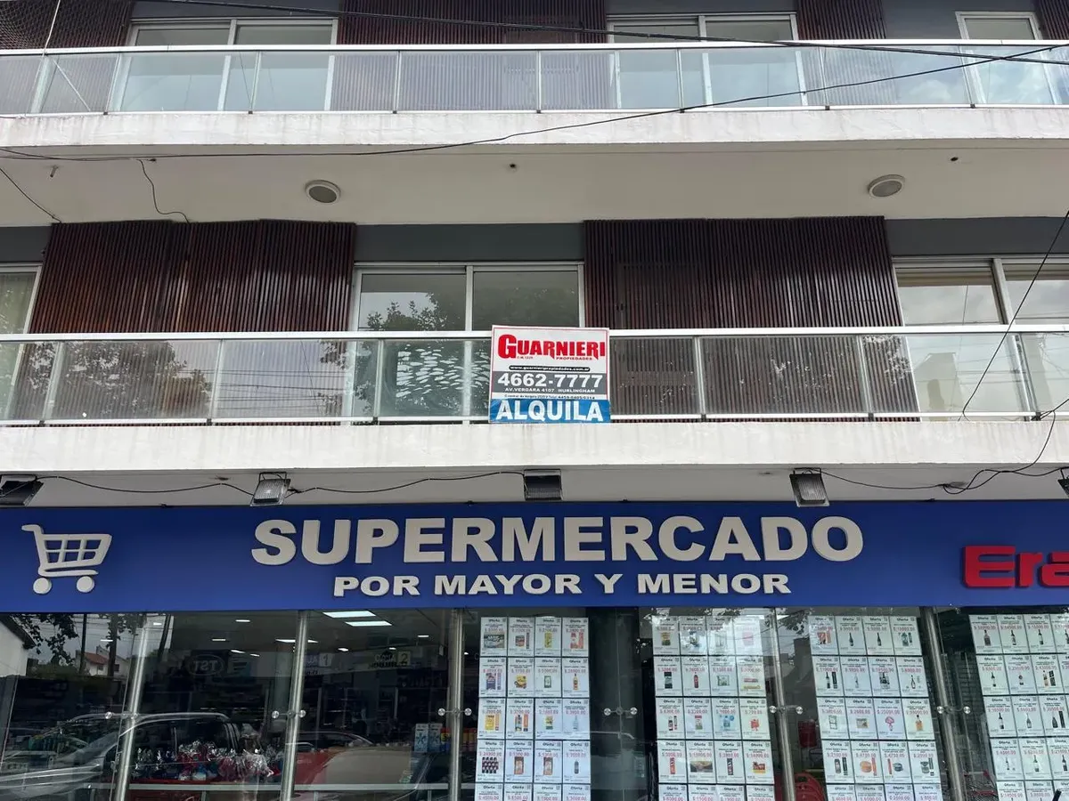 Apartamento de 1 ambiente com varanda em Hurlingham