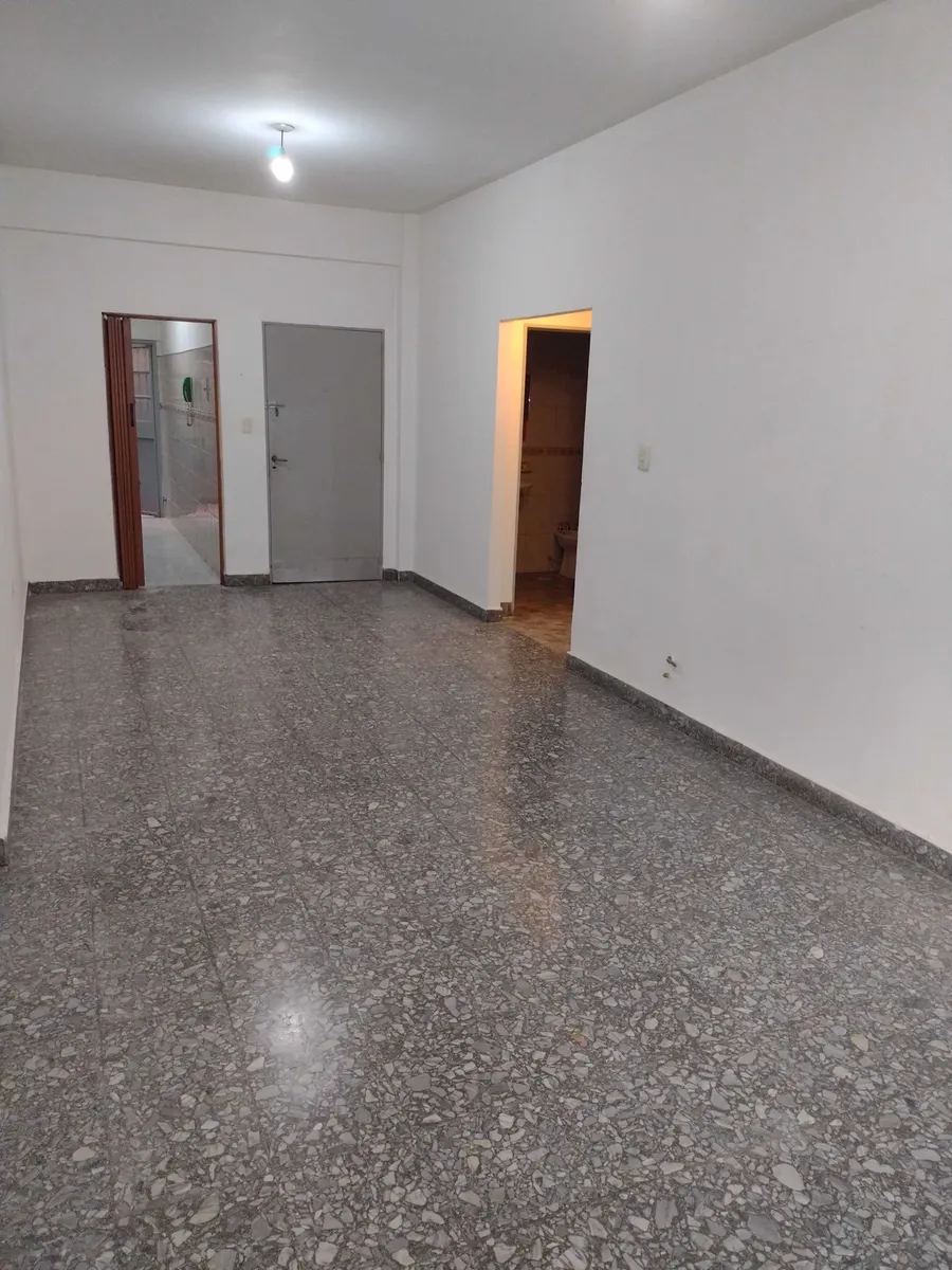 Departamento de 2 ambientes con patio en Villa Luro