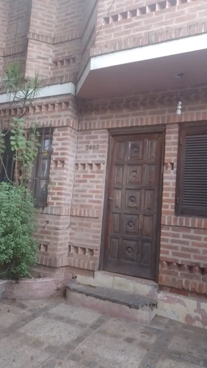 Apartamento de dois ambientes com 1 dormitório em Lanús