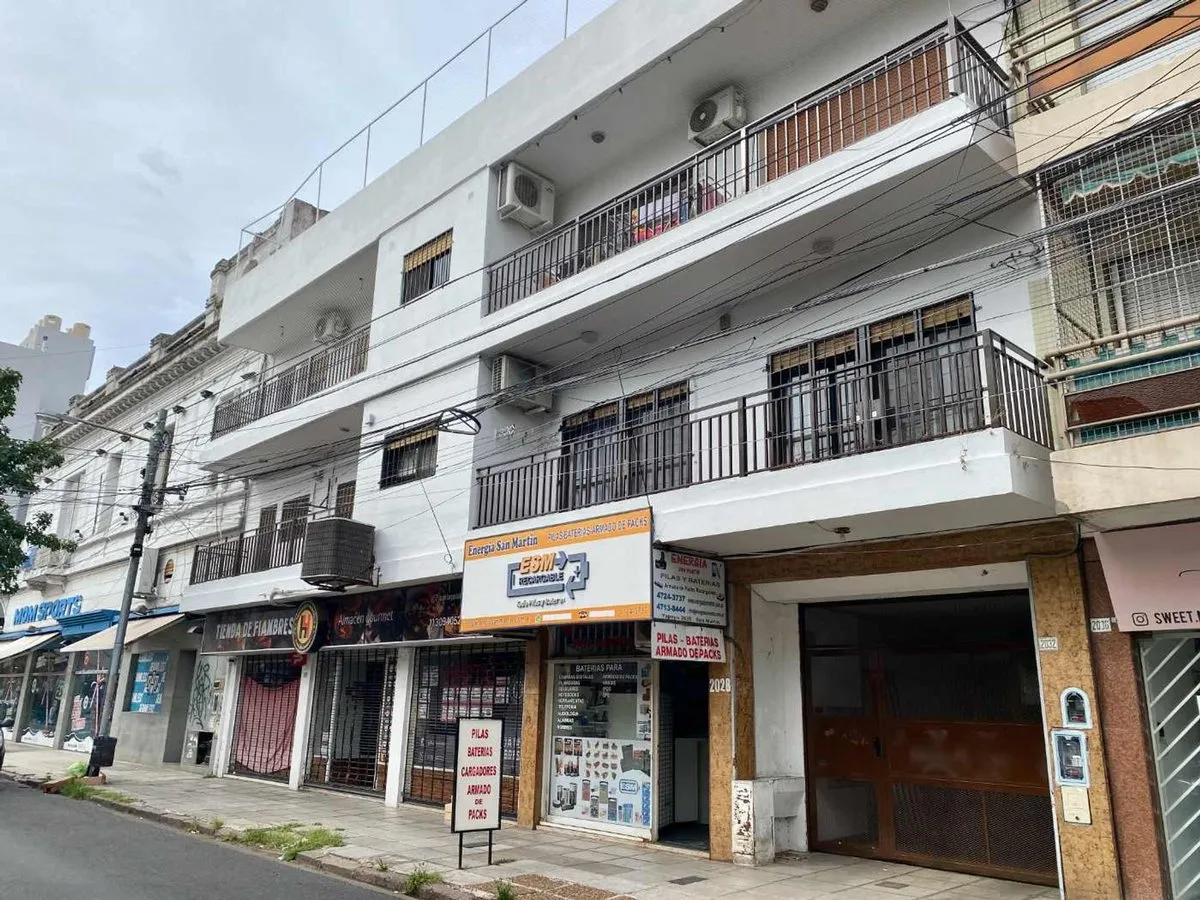 Three-room apartment with balcony in General San Martín