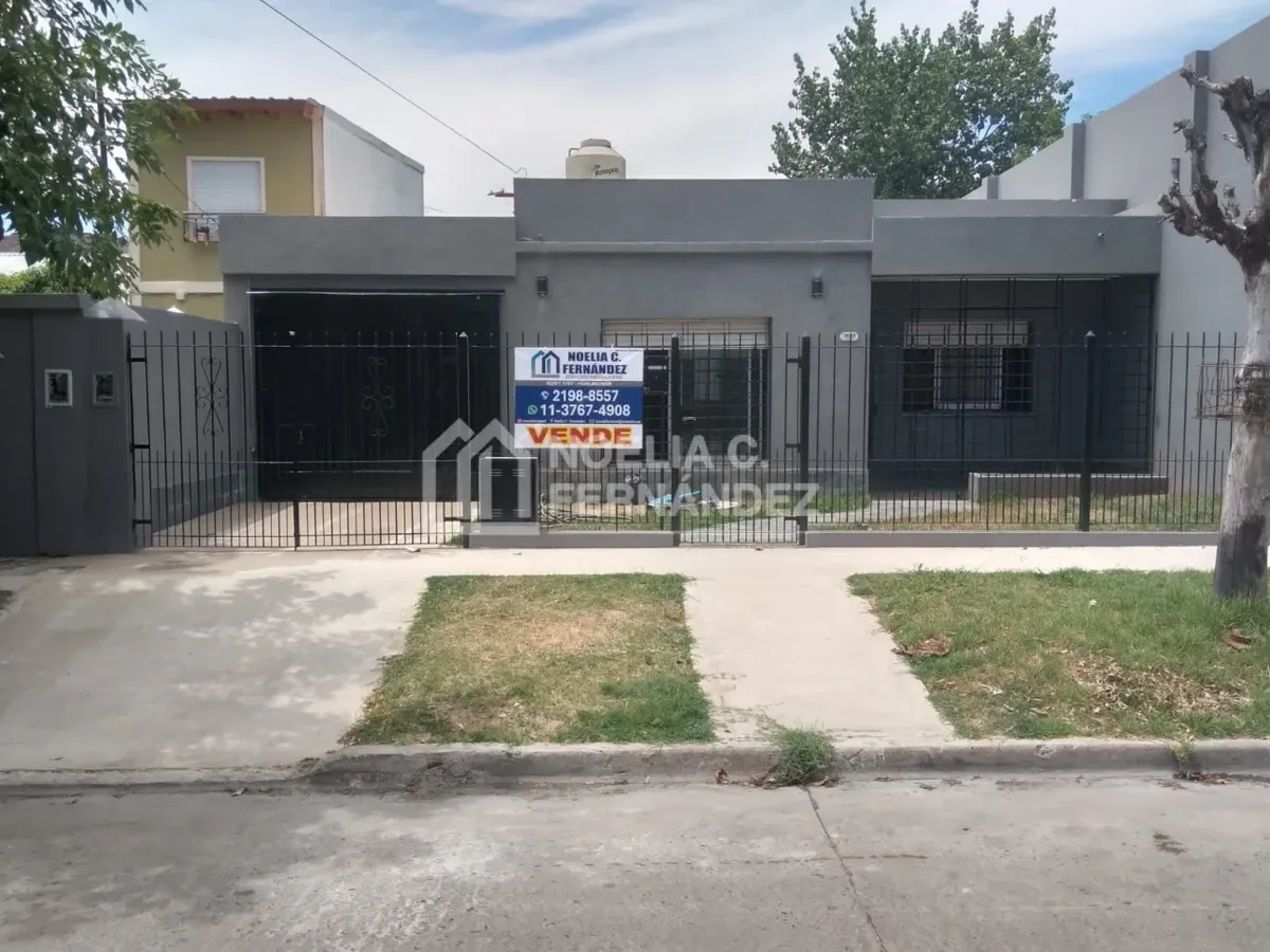 Apartamento com 2 dormitórios em Hurlingham, com pátio e piscina