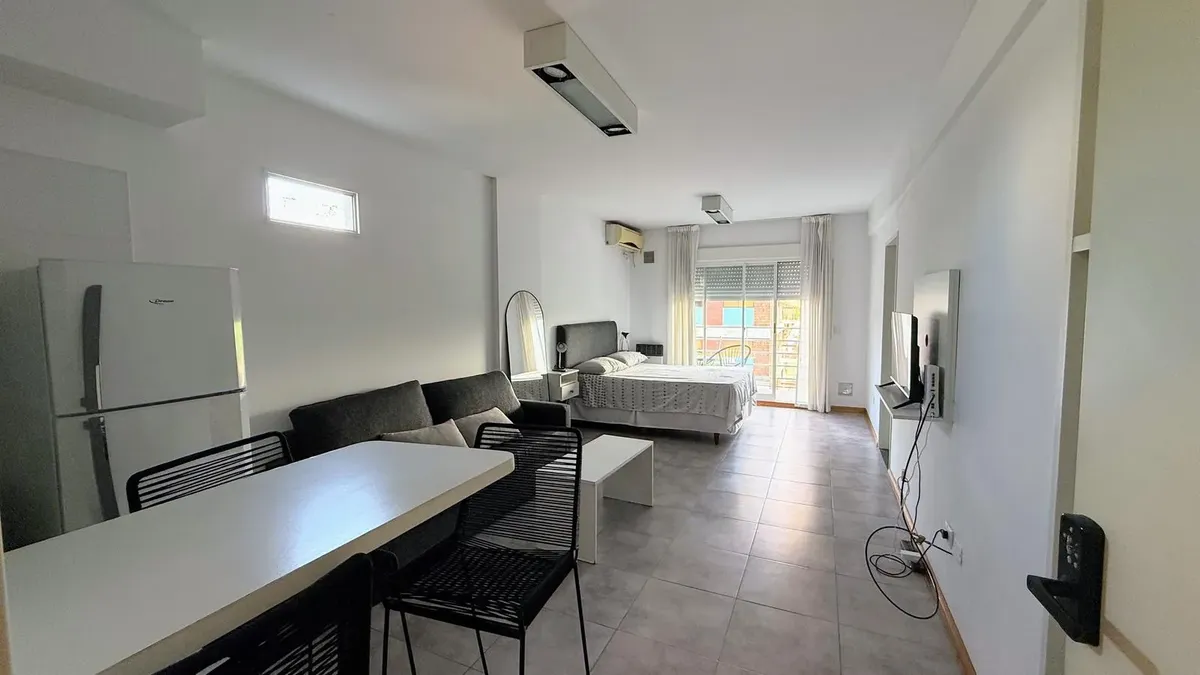 Apartamento de 1 quarto mobiliado em Villa General Mitre
