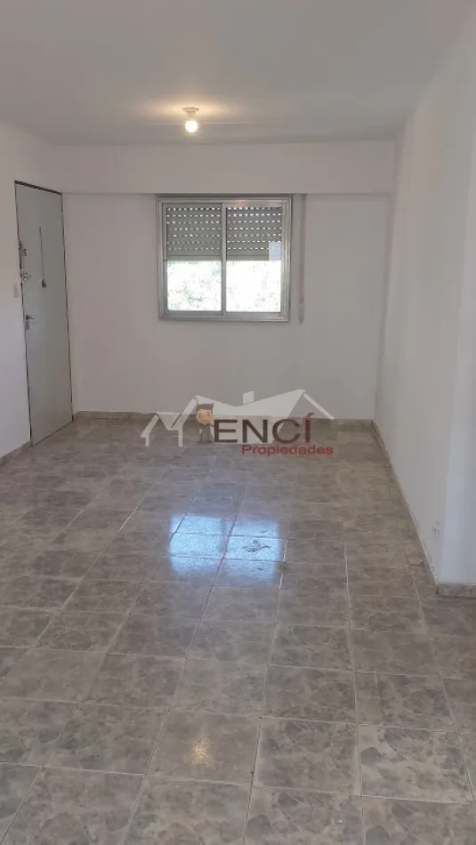 Departamento de 4 ambientes con 3 dormitorios en Villa Lugano