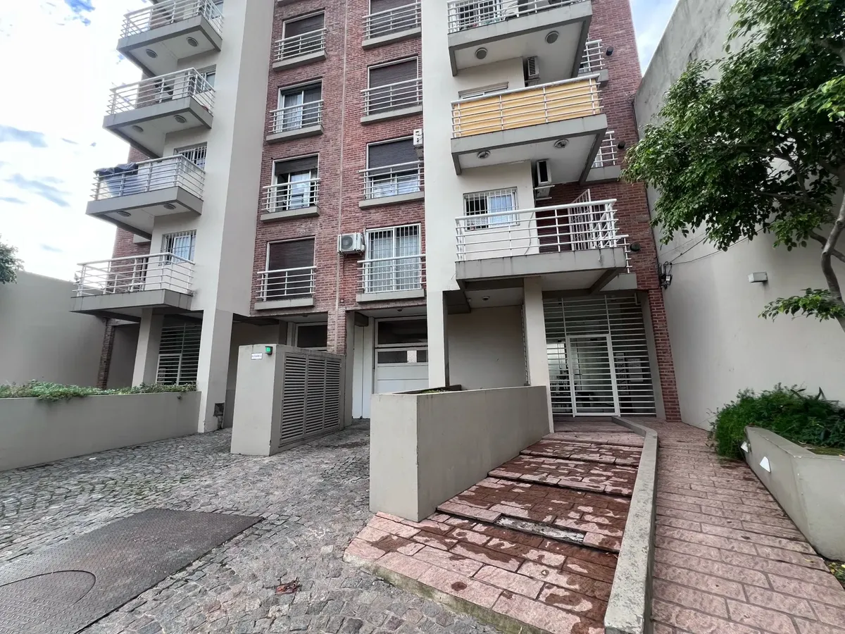 Квартира с 1 спальней в Quilmes Centro