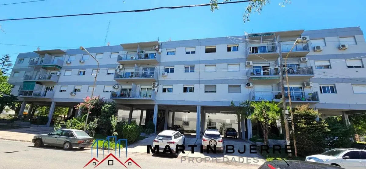 Three-room apartment in Barrio Alas, Ciudad Evita, La Matanza