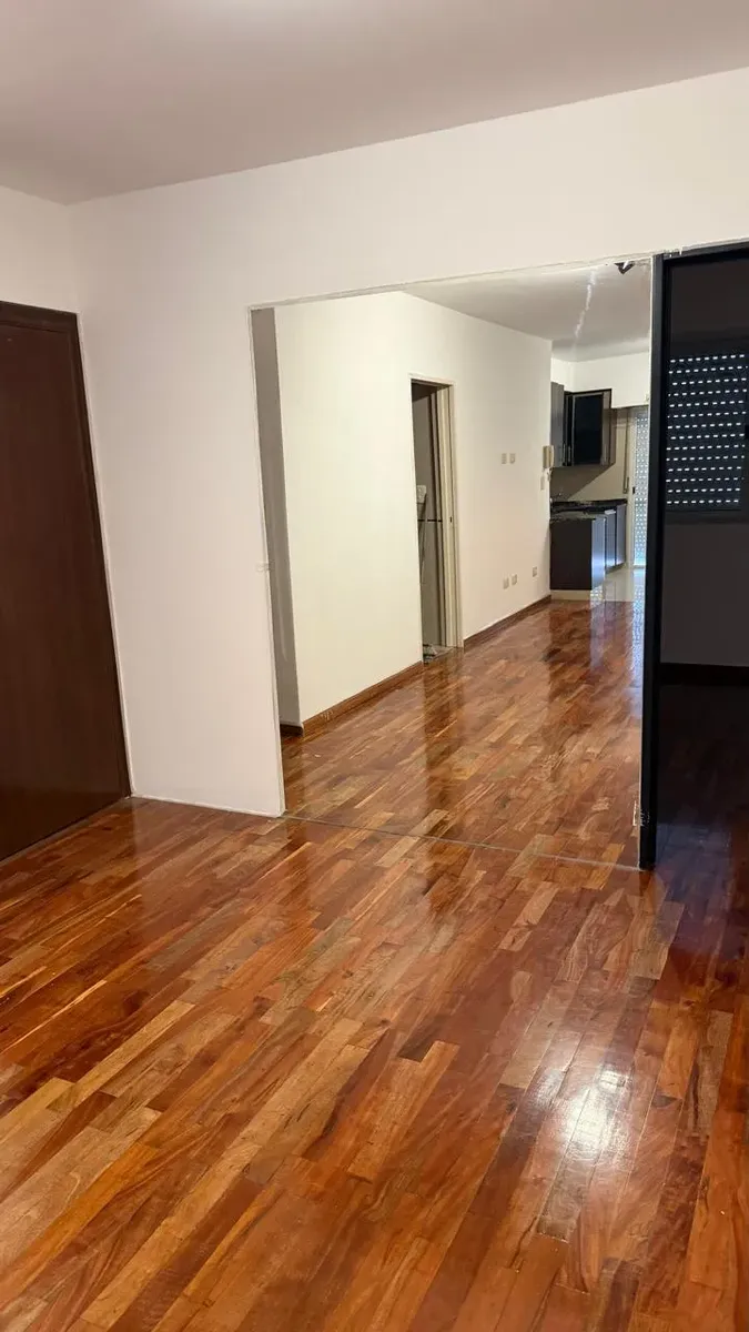 Квартира с 1 спальней и балконом в Villa Luro