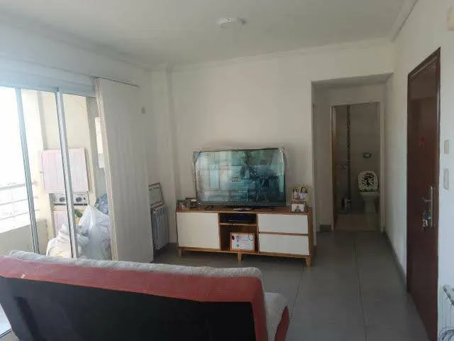 Apartamento de 1 dormitório em Lanús Oeste