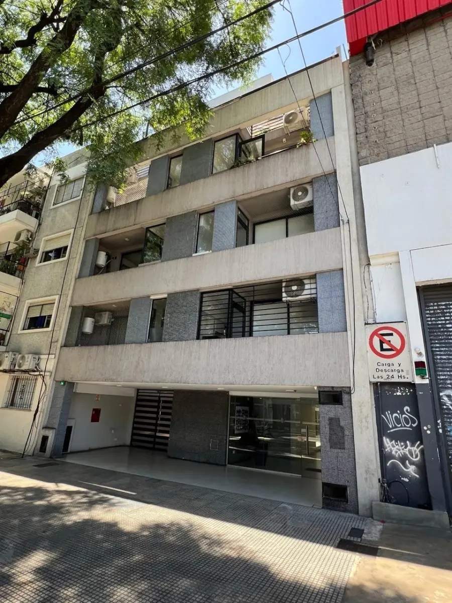 Two-room apartment in Colegiales for rent