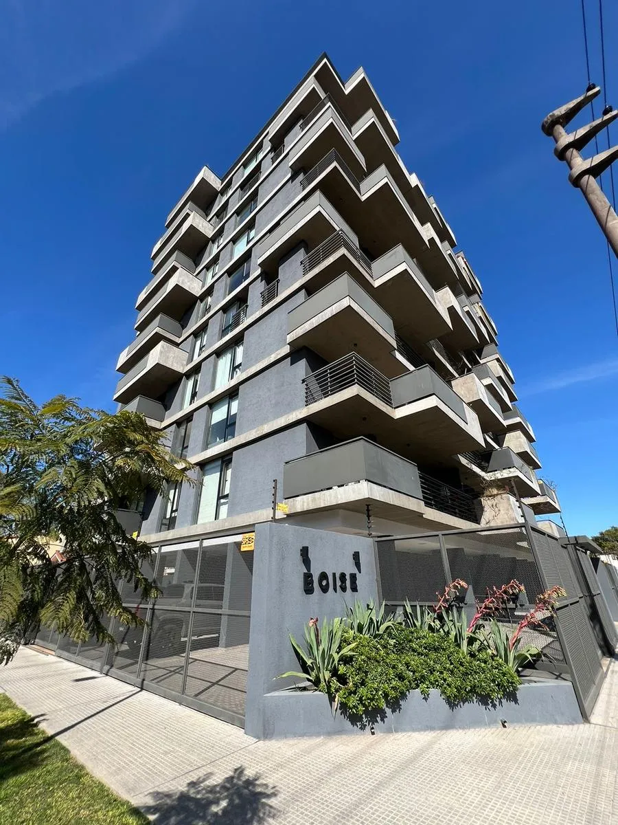 Duplex de 3 ambientes com 2 dormitórios em Ituzaingó