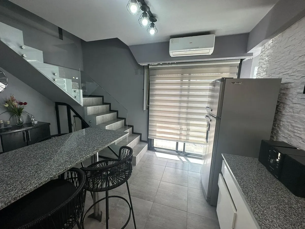 Departamento dúplex amoblado y equipado con 1 dormitorio en Palermo
