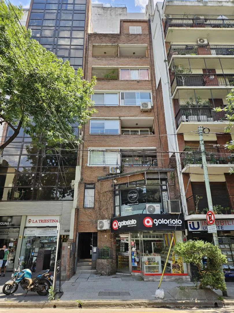 Studio apartment with balcony in Núñez