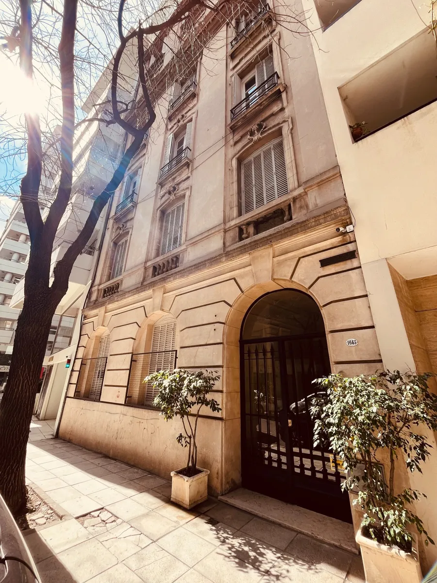 Полуэтажная квартира с 3 спальнями в Retiro