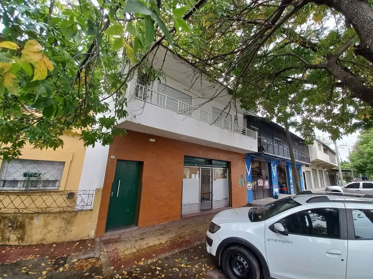 Departamento 2 Dormitorios En 1er Piso