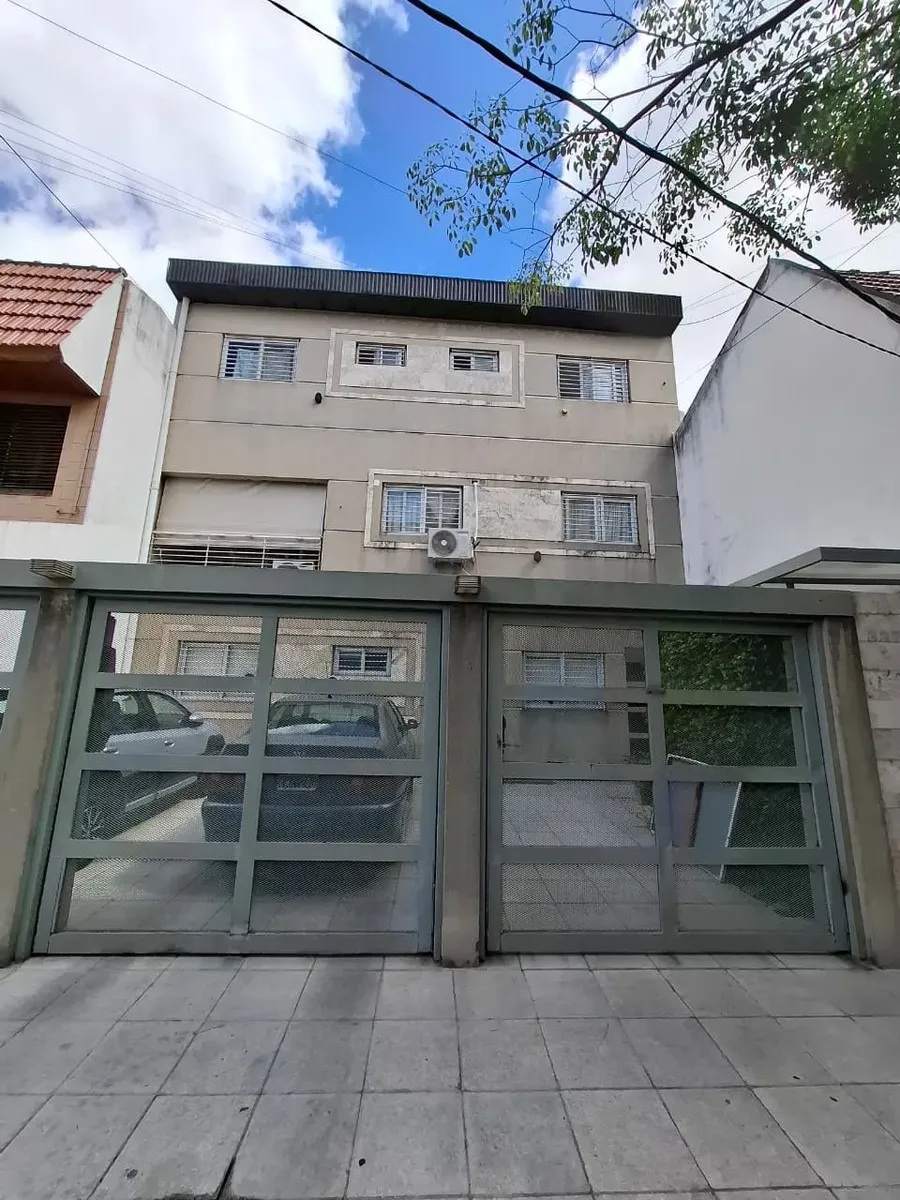 Two-room apartment for rent in Ramos Mejía