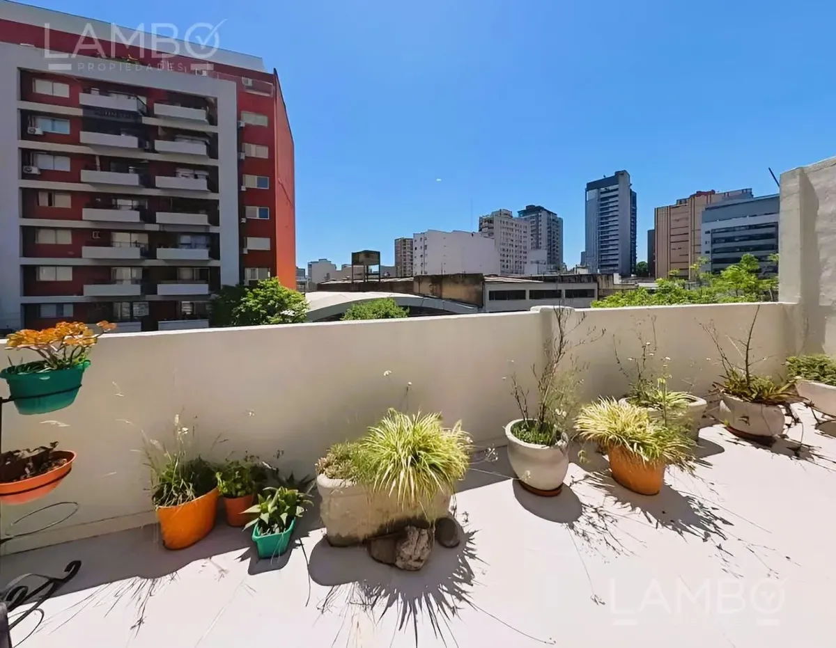 PH de 2 dormitorios amoblado en Palermo