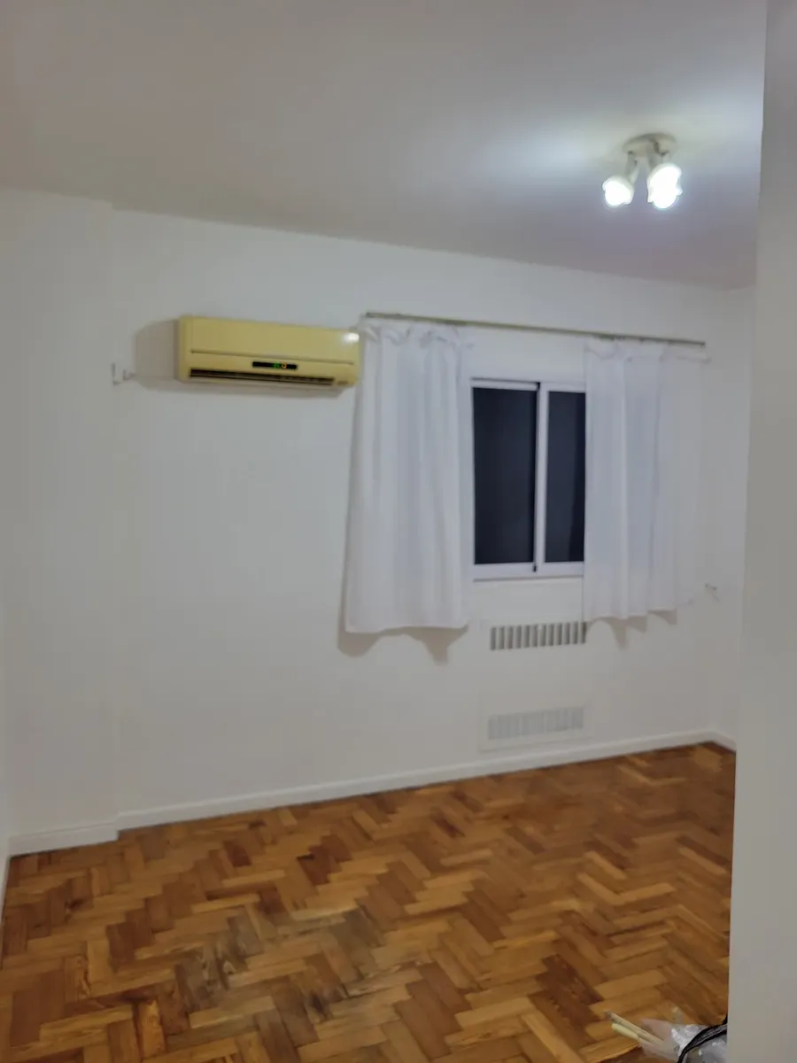 Apartamento de dois ambientes com 1 quarto em Recoleta