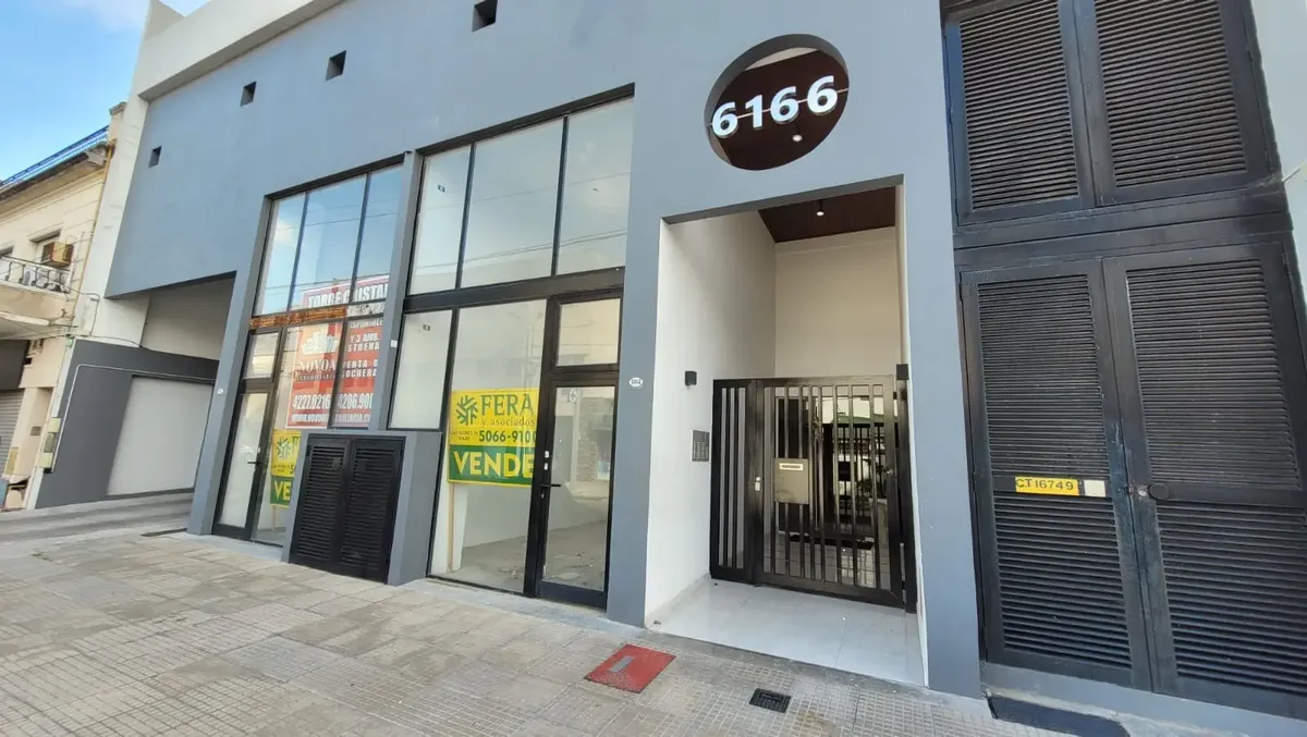 Kitnet de estúdio com varanda no 5º andar lateral em Wilde