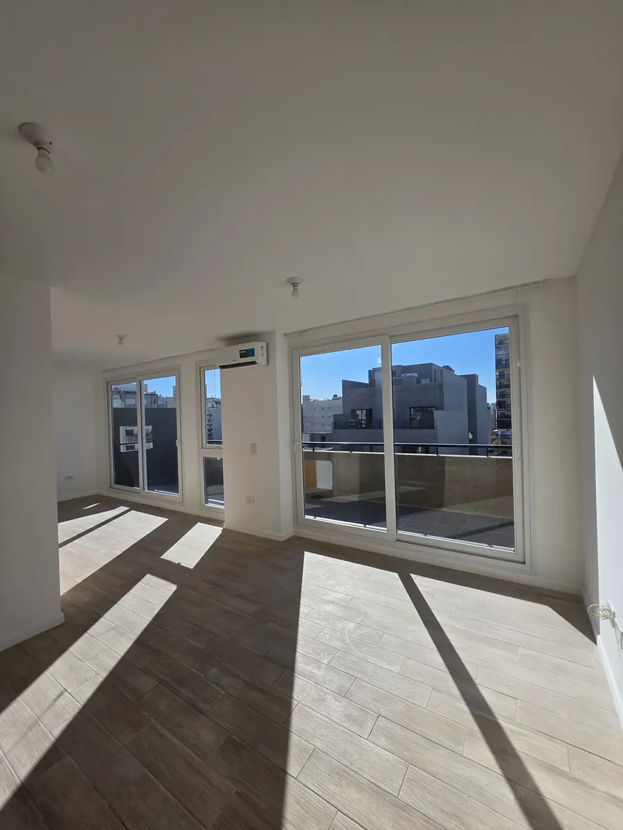 Квартира-студия с балконом в Almagro