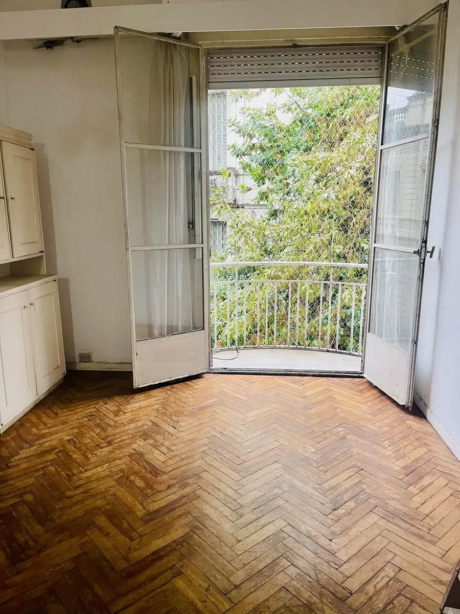 Двухкомнатная квартира с окнами на улицу в Constitución