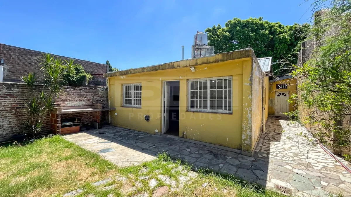 Casa en planta baja de 2 dormitorios en Vicente López