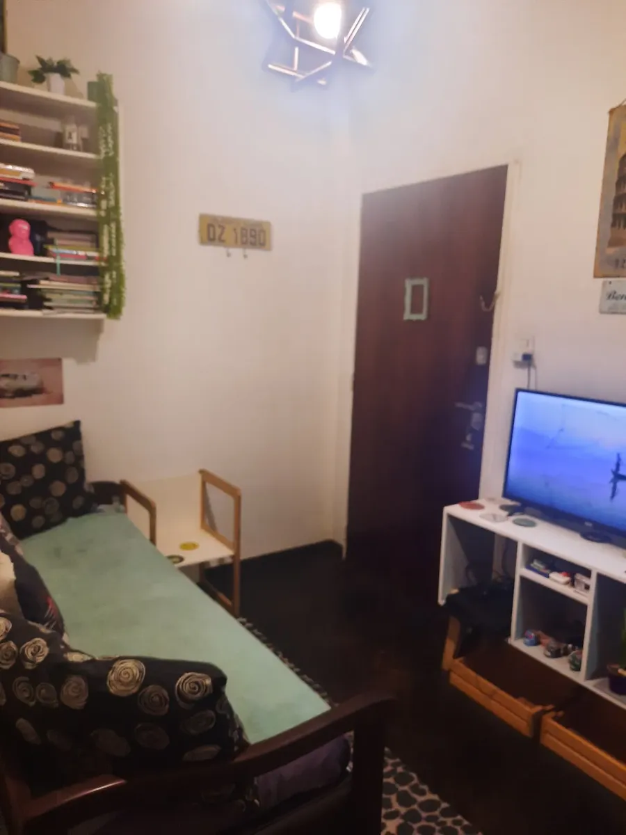 Semi-furnished 1.5-room apartment with patio in Belgrano