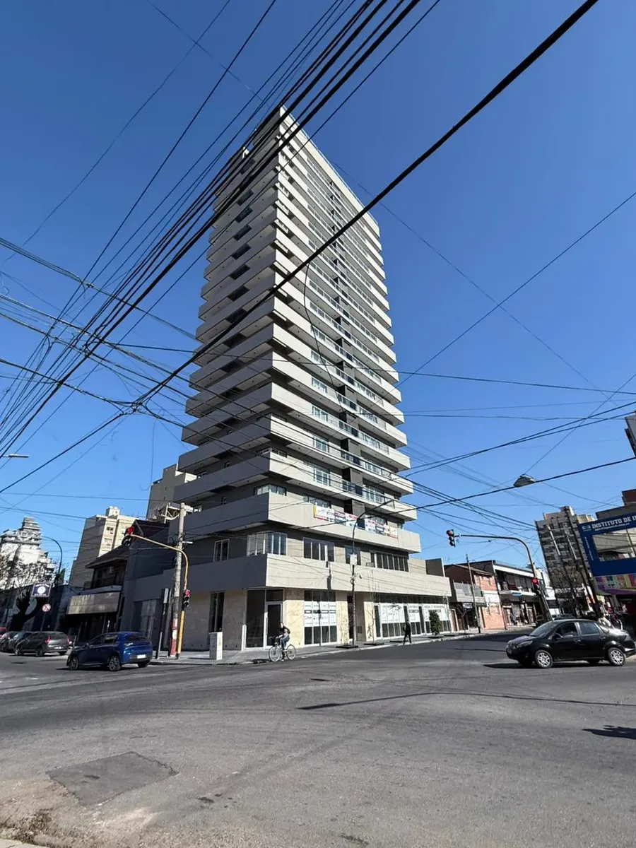 Квартира с 1 спальней и балконом в Lanús