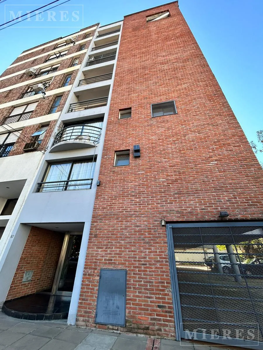 Two-bedroom duplex apartment in Acassuso