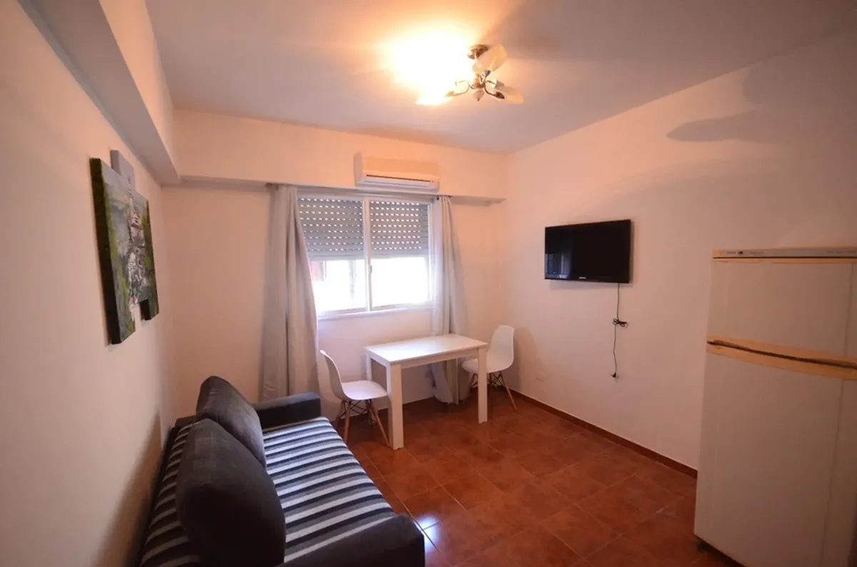 Furnished studio apartment in Recoleta