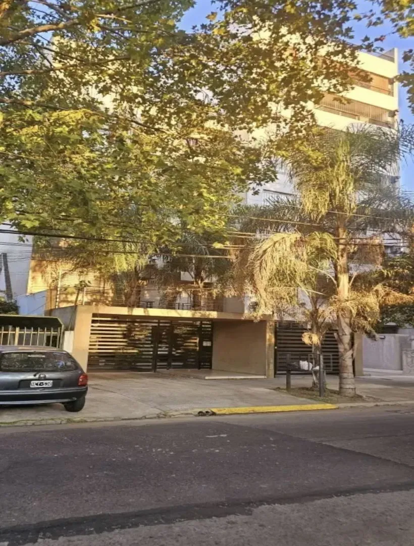 Studio apartment with balcony in Morón Centro