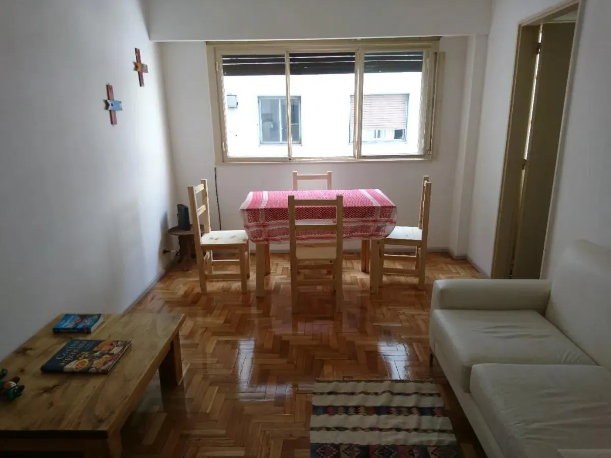 Двухкомнатная квартира с мебелью в Colegiales, краткосрочная аренда