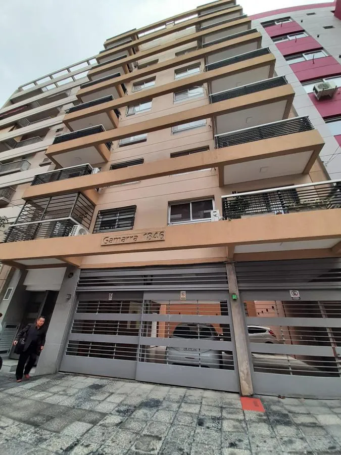 Departamento de 2 ambientes con balcón al frente en Villa Urquiza