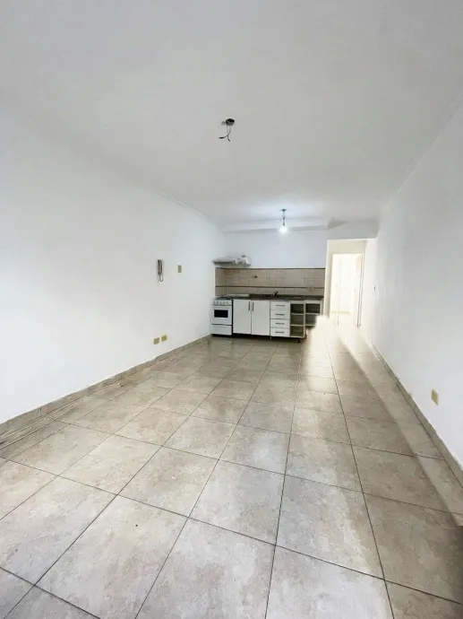 Departamento de 2 ambientes en planta baja en Morón