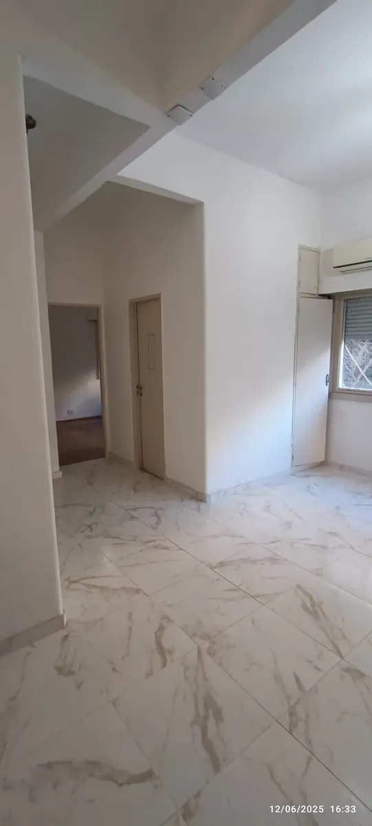 Apartamento de 3 ambientes com 2 quartos em Balvanera