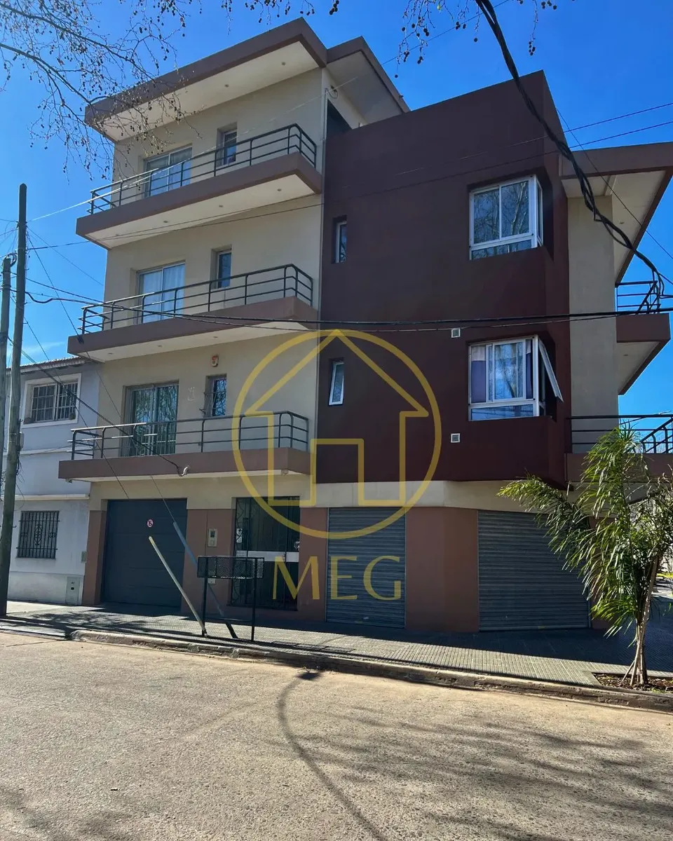 Квартира с 1 спальней и парковочным местом в Bernal Centro (Quilmes)