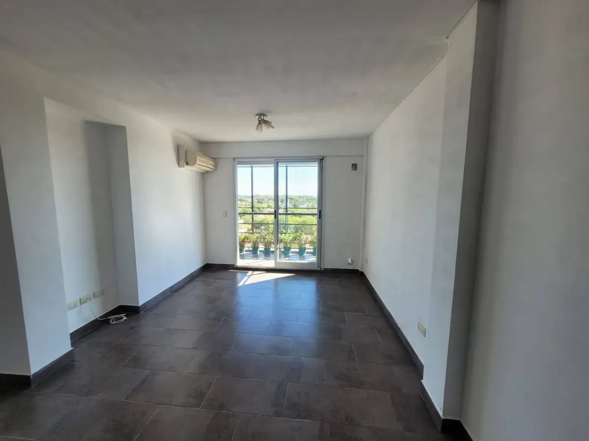Departamento de 2 ambientes en Monte Grande