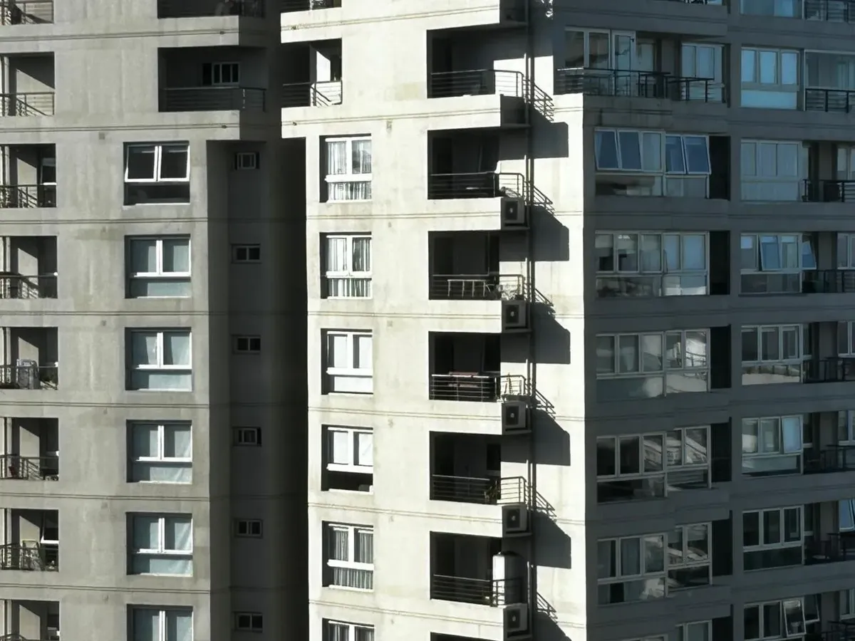 Квартира с 1 спальней и парковочным местом в Olivos