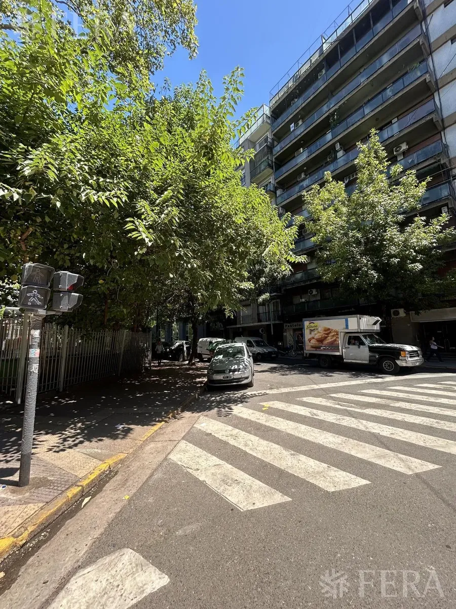 Kitnet com varanda em Balvanera